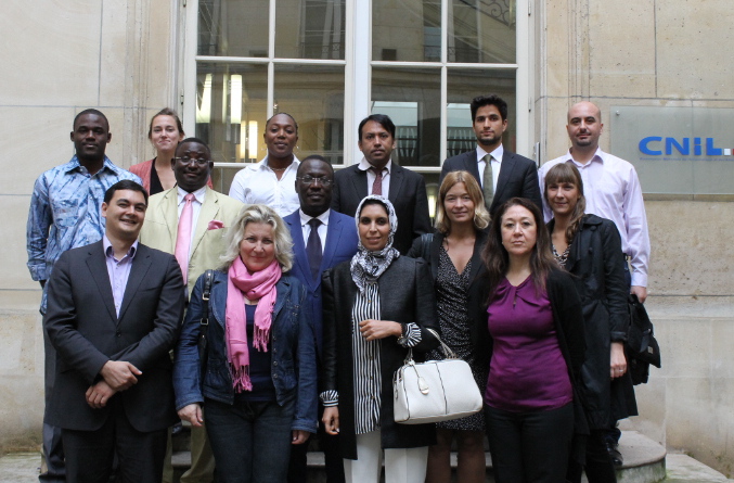 Les autorités francophones présentes à Paris le 11 juillet 2014 pour la formation sur les RCE